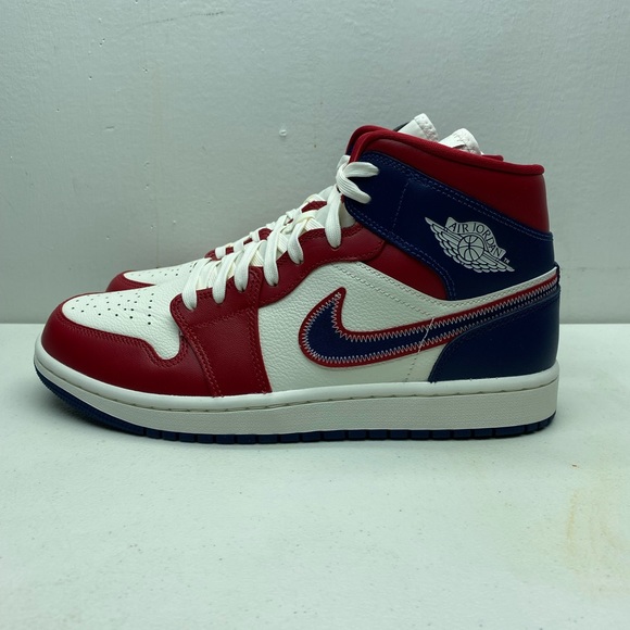 Jordan Shoes - Jordan 1 mid women “USA”